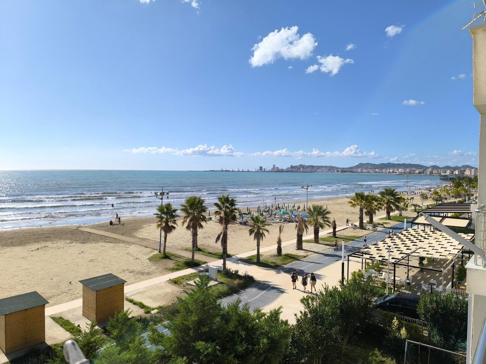 Oleander Durrës